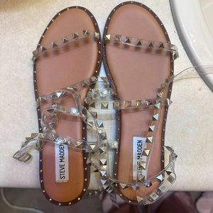 Never been worn sandals by Steve Madden. They did not fit me well.